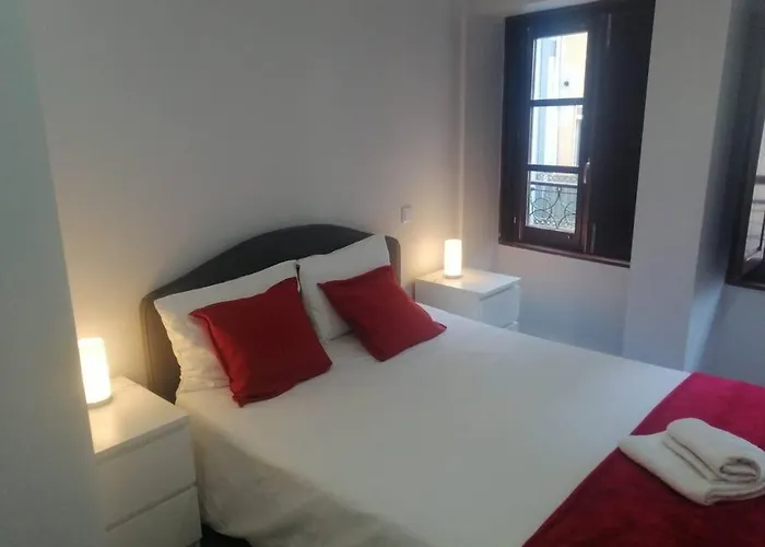 Torre Dos Clerigos Apartment